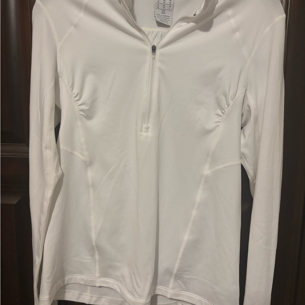 Wilson White Tennis Long Sleeve Fitted Pullover Medium